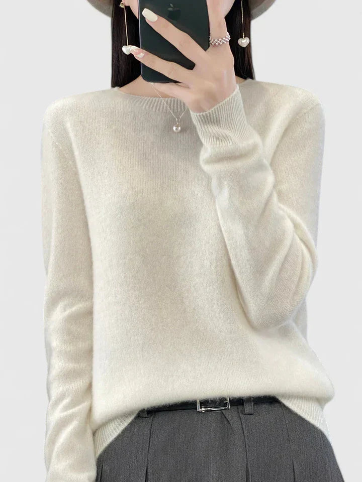MONIKA | Przyjemny Sweter