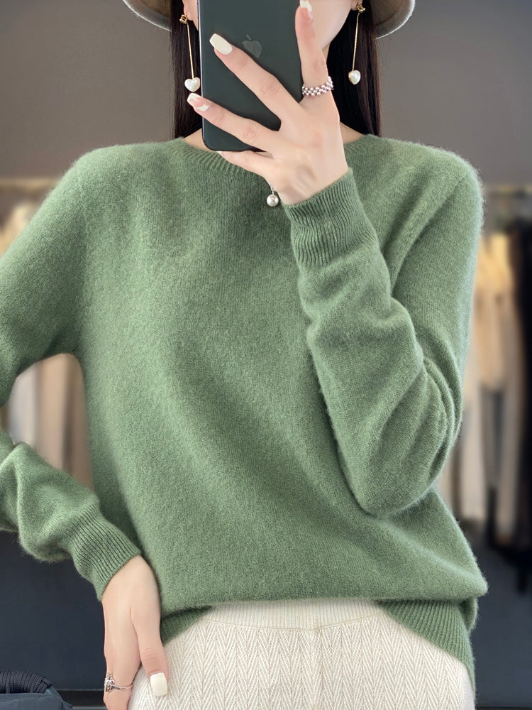 MONIKA | Przyjemny Sweter